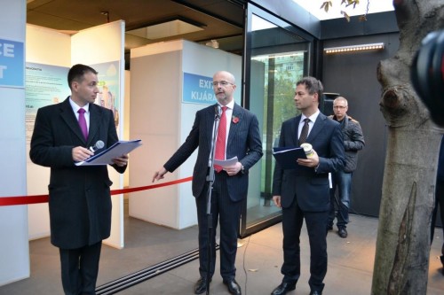 Opening remarks and cutting the red tape at BUREUCRATIA