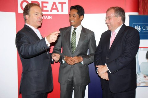 Minister Swire, Minister Jamaluddin and HE Simon Featherstone at Malaysian UK Alumni launch