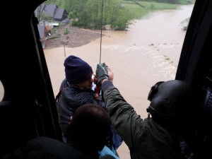 Bosnian Armed Forces in rescue operation during the floods in May 2014. Photo by BiH MoD