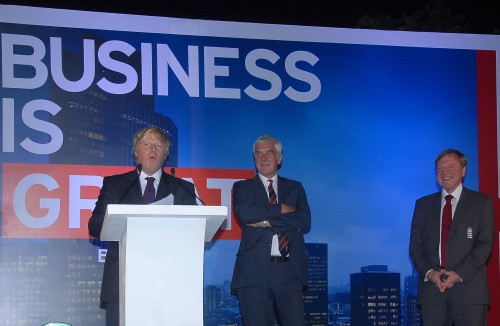 Mayor of London Boris Johnson, British Deputy High Commissioner, Western India Peter Beckingham and Hugh Morris MD English Cricket
