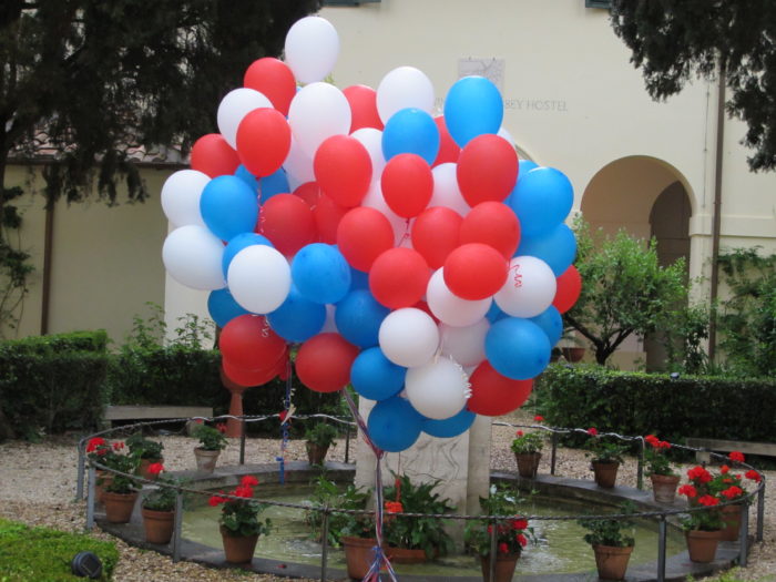 Ninety balloons for #Queenat90
