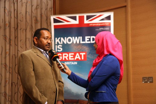 Mohammed Elsanousi (2004-2005) relates his Chevening experience to a journalist