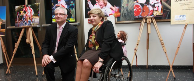 Ambassador Robin Barnett with Marta Makowska (bronze medallist in fencing, London 2012 Paralympic Games)