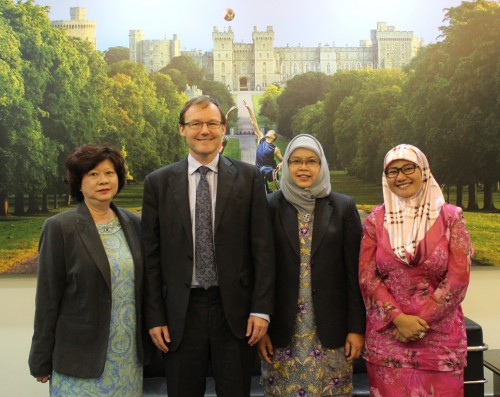 (L-R) Helen Yeo, High Commissioner Rob Fenn, Hjh Aidah Hj Mohd Hanifah and Fatin Arifin