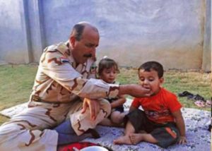 iraqi-forces-with-children
