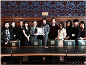 In December 2015, some Vietnamese students visited UK Parliament to talk about youth action in the UK. 