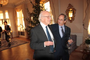 Professor Peter Higgs (Physics 2013) and Professor Levitt (Chemistry 2013) at the British Residence in Stockholm