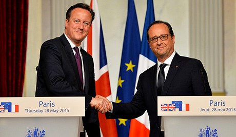 On 28 May 2015, David Cameron met with his French Counterpart Hollande at the Palace of Elysee in Paris.